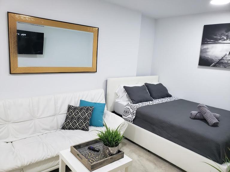 Apts With Backyard Near Fort Lauderdale Beach, Nightlife, Cruise Port, Airport 외부 사진